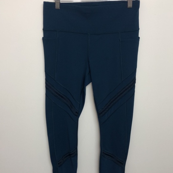 Athleta Up For Anything Mesh 7/8‎ Tight Medium Tall - Picture 4 of 7